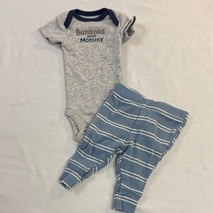 Carter's - Premie 2-piece set - Heather Grey Onesie and blue pants